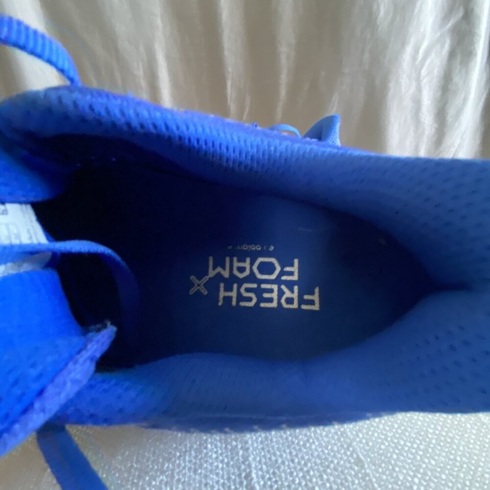 New Balance Women's 880 - Picture 12 of 13